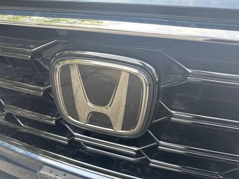 Used 2025 Honda CR-V EX-L image 13
