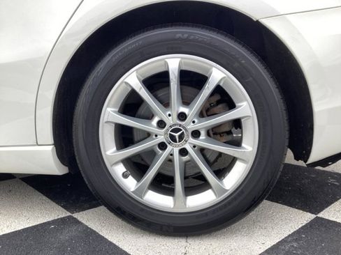 Used 2019 Mercedes-Benz A 220 4MATIC image 7