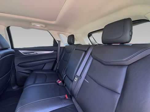 Used 2019 Cadillac XT5 Luxury image 4