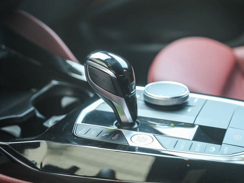 Certified 2023 BMW X4 xDrive30i w/ Premium Package image 19