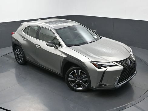 Used 2021 Lexus UX 250h w/ Accessory Package (Z2) image 29