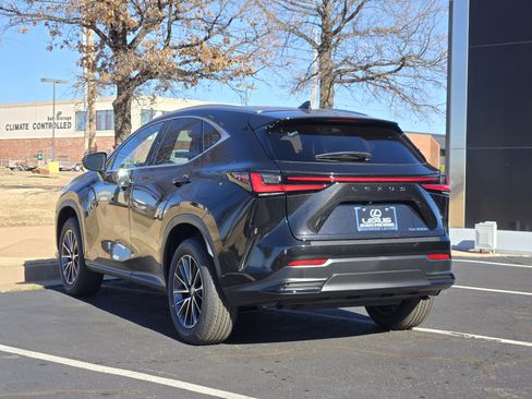 New 2026 Lexus NX 350h FWD w/ Cold Area Package image 3