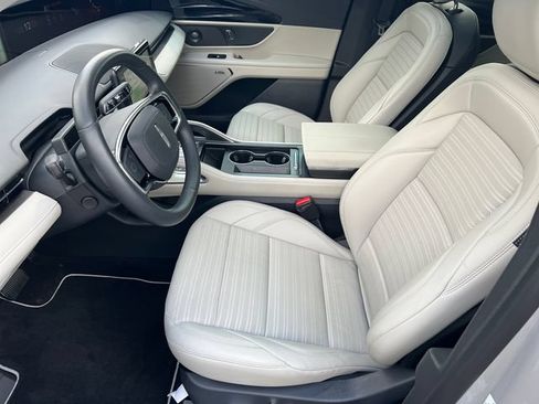 New 2026 Lincoln Nautilus Reserve AWD/4WD image 10