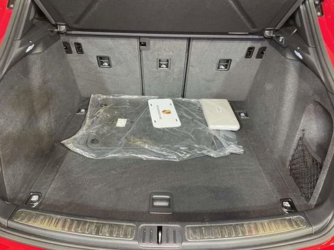 Certified 2025 Porsche Macan Turbo image 20