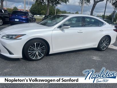 Used 2022 Lexus ES 300h w/ Premium Package
