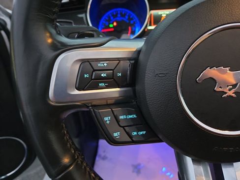 Used 2020 Ford Mustang Premium image 18