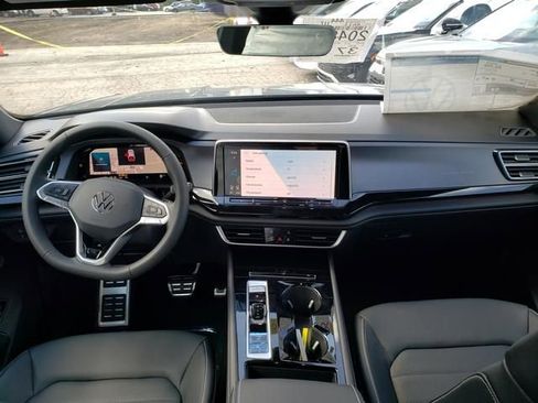New 2026 Volkswagen Atlas Cross Sport SEL R-Line AWD/4WD image 8