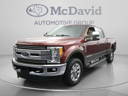 Used 2017 Ford F250 Lariat w/ Lariat Ultimate Package AWD/4WD image 4