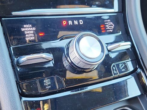 Certified 2024 Jeep Grand Cherokee Summit AWD/4WD image 20