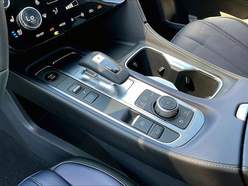 New 2026 INFINITI QX60 Sport image 11