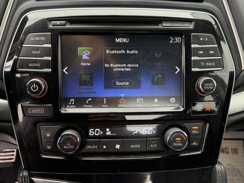 Used 2016 Nissan Maxima SR image 12