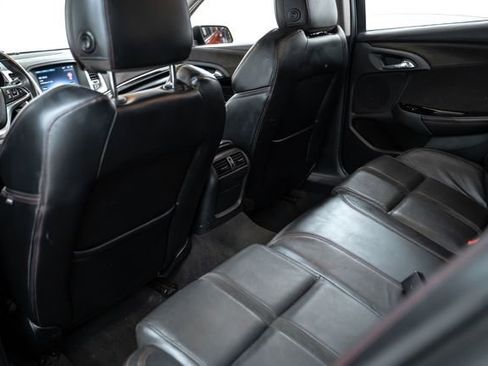 Used 2015 Chevrolet SS image 18