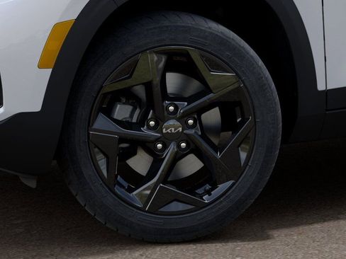 New 2026 Kia Seltos EX image 9