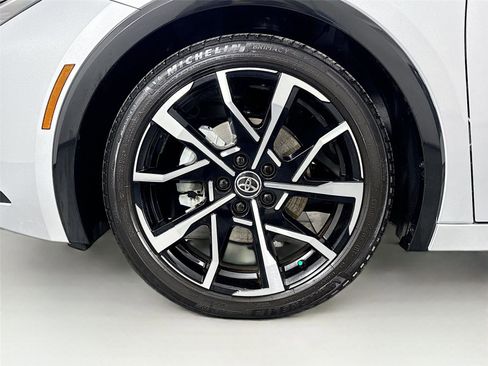 Used 2024 Toyota Prius Prime XSE image 43