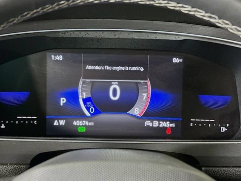 Used 2022 Volkswagen Tiguan SE w/ Panoramic Sunroof Package FWD image 19