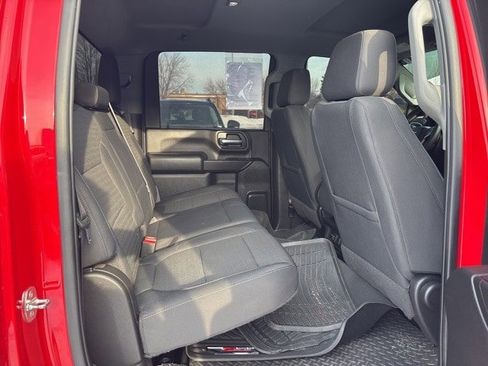 Used 2022 Chevrolet Silverado 2500 LT w/ Convenience Package image 19