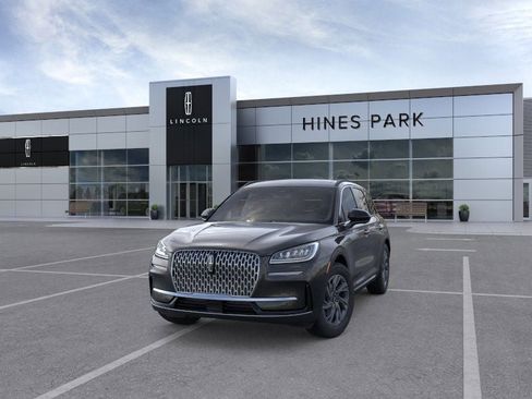 New 2026 Lincoln Corsair Premiere image 2