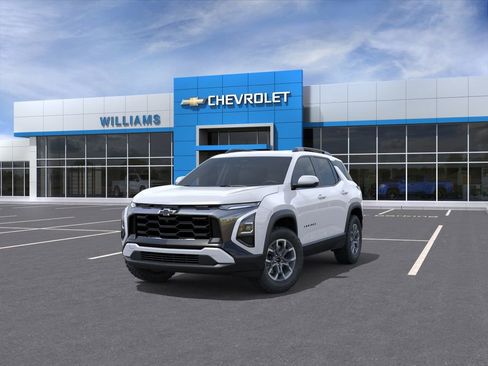 New 2026 Chevrolet Equinox ACTIV w/ LPO, Floor Liner Package AWD/4WD image 8