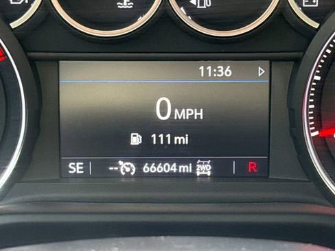 Used 2022 Chevrolet Silverado 2500 Custom w/ Custom Convenience Package AWD/4WD image 25