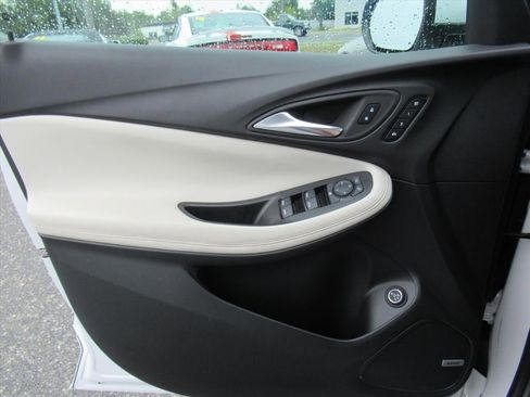 Used 2024 Buick Encore GX Avenir w/ Avenir Technology Package FWD image 18