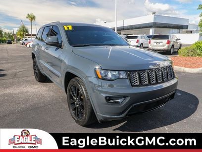 Used 2017 Jeep Grand Cherokee Altitude