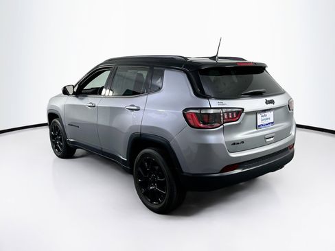 Used 2022 Jeep Compass Latitude w/ Convenience Group AWD/4WD image 7
