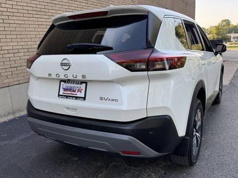 Used 2023 Nissan Rogue SV AWD/4WD image 19