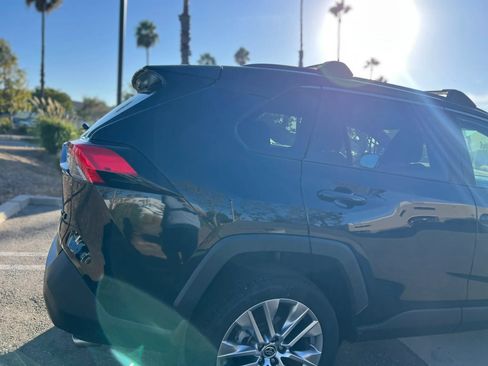 Used 2022 Toyota RAV4 XLE Premium FWD image 13