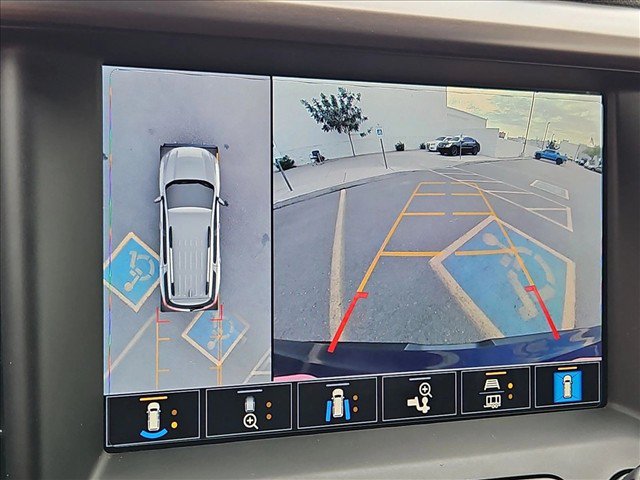 Used 2023 GMC Acadia AT4 w/ Technology Package AWD/4WD image 19