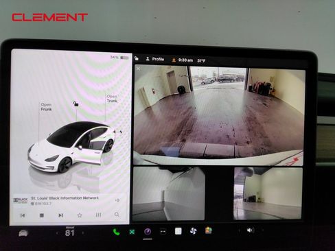 Used 2023 Tesla Model 3 Standard Range image 17