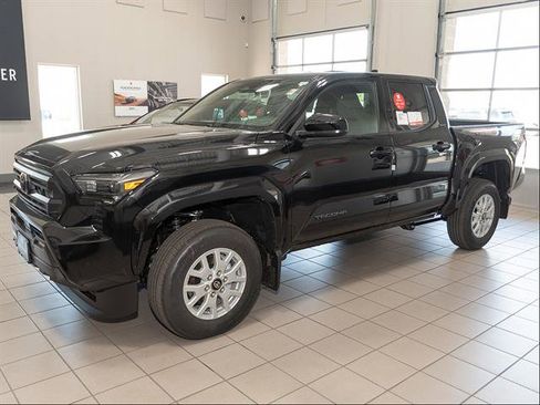 New 2026 Toyota Tacoma SR5 AWD/4WD image 4