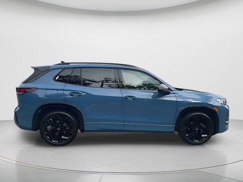 New 2026 Volkswagen Tiguan SE R-Line FWD image 9