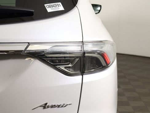 Used 2023 Buick Enclave Avenir w/ Avenir Technology Package image 22