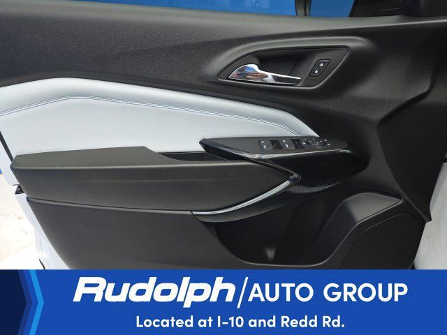 Used 2026 Chevrolet Trax LT FWD image 11