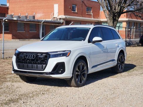 New 2025 Audi Q7 3.0T Premium Plus image 4