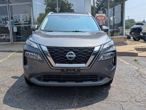 Used 2023 Nissan Rogue SV w/ SV Premium B Package AWD/4WD image 2