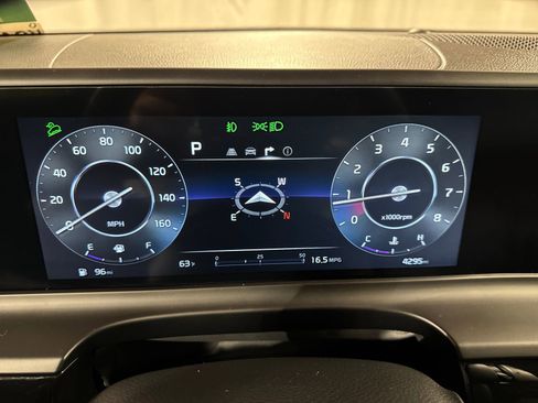 Certified 2025 Kia Seltos X-Line AWD/4WD image 21