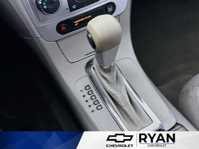 Used 2011 Chevrolet Malibu LS FWD image 15
