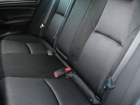 Used 2020 Honda Accord LX image 11