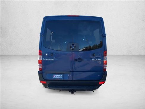 Used 2011 Mercedes-Benz Sprinter 2500 image 7