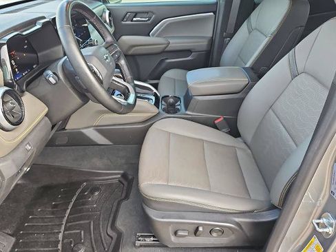 Certified 2024 Chevrolet Colorado ZR2 w/ ZR2 Convenience Package III AWD/4WD image 20
