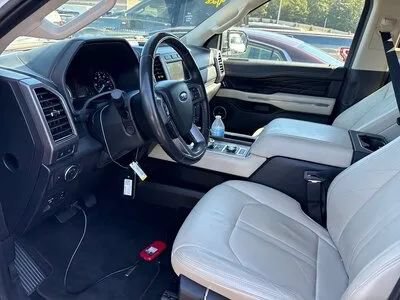 Used 2020 Ford Expedition Platinum AWD/4WD image 4