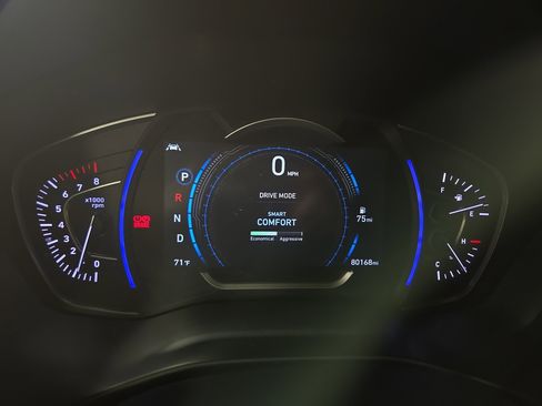 Used 2020 Hyundai Santa Fe Limited image 17