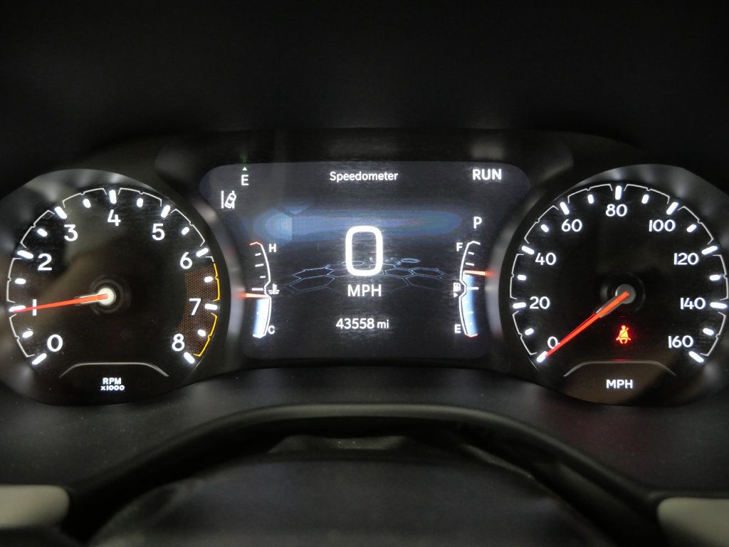 Used 2025 Jeep Compass Limited AWD/4WD image 15