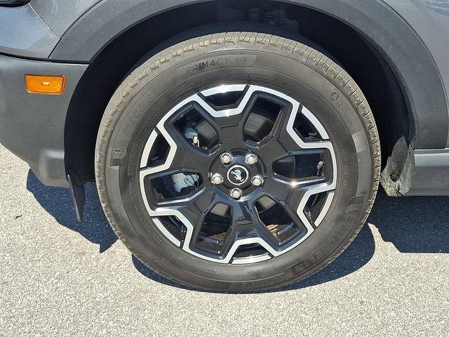 Used 2025 Ford Bronco Sport Outer Banks w/ Outer Banks Tech Package+ AWD/4WD image 8
