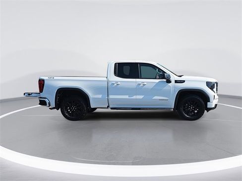 Certified 2023 GMC Sierra 1500 Elevation image 2