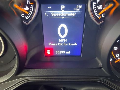 Used 2025 Jeep Wrangler Unlimited Sport AWD/4WD image 13
