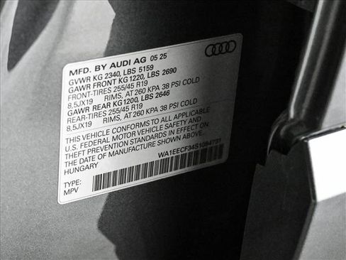 Used 2025 Audi Q3 2.0T Premium Plus w/ Premium Plus Package image 26