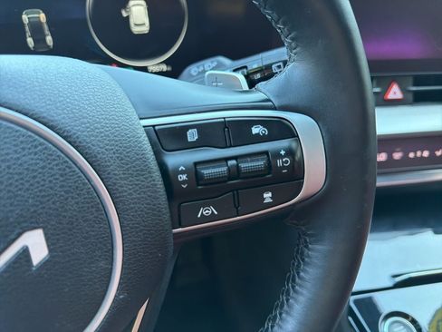 Certified 2025 Kia Sportage SX Prestige AWD/4WD image 17