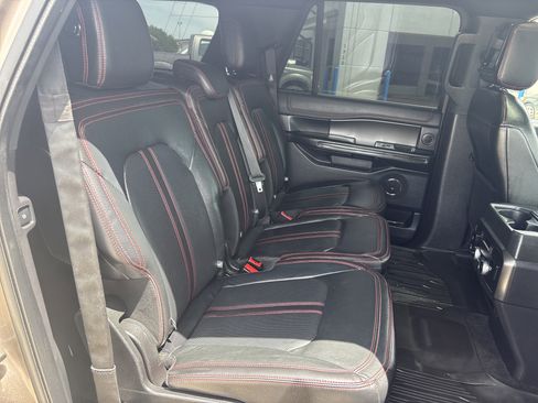 Used 2019 Ford Expedition Max Limited w/ Equipment Group 303A AWD/4WD image 10